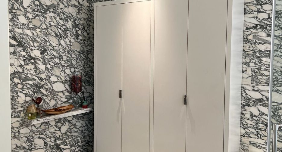 Wohnung zum Kauf und zur Miete mit 2 Zimmer in Sathon, Bangkok