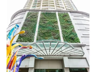 For sale 2 bedrooms condo in Khlong Toei, Bangkok