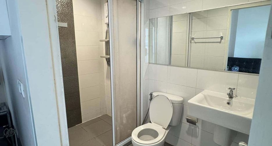For rent 1 bed condo in Khlong Toei, Bangkok