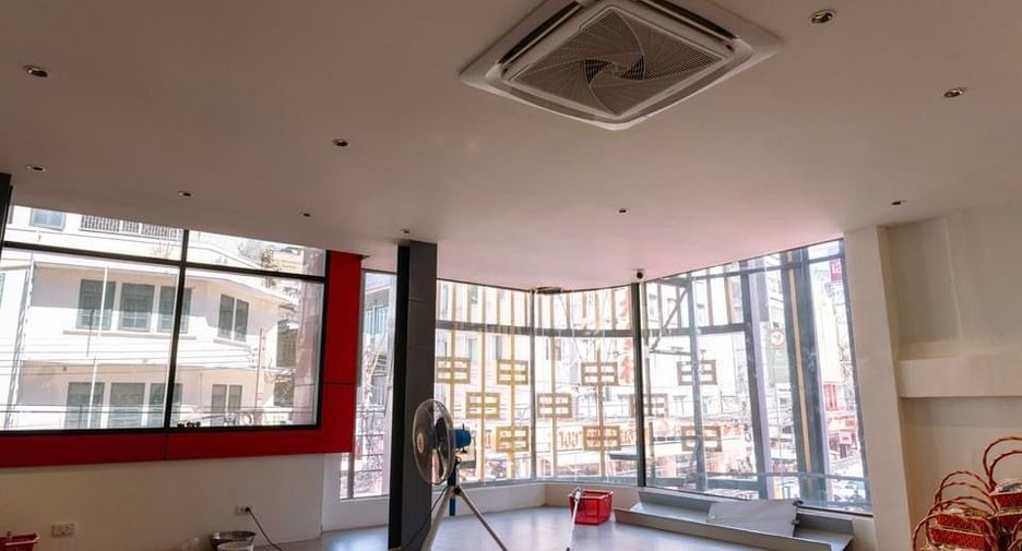 For rent retail Space in Samphanthawong, Bangkok