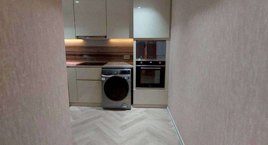 For sale 2 bedrooms condo in Bang Rak, Bangkok