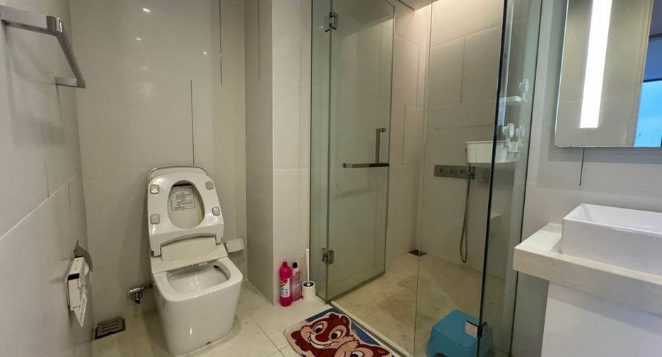 Condo en alquiler de 1 habitaciones en Sathon, Bangkok