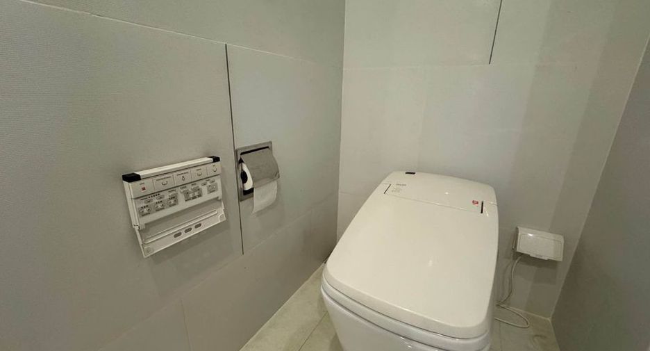 Condo en alquiler de 1 habitaciones en Sathon, Bangkok