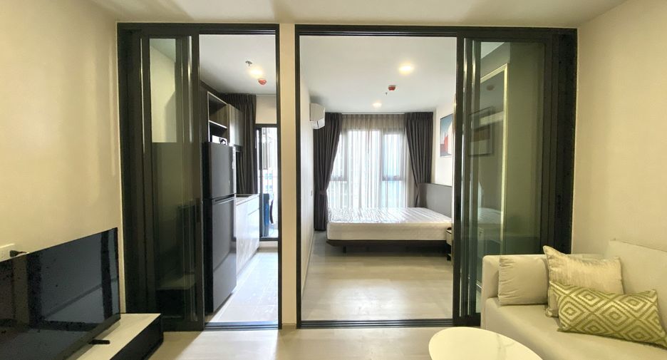 For rent 1 bed condo in Phra Khanong, Bangkok