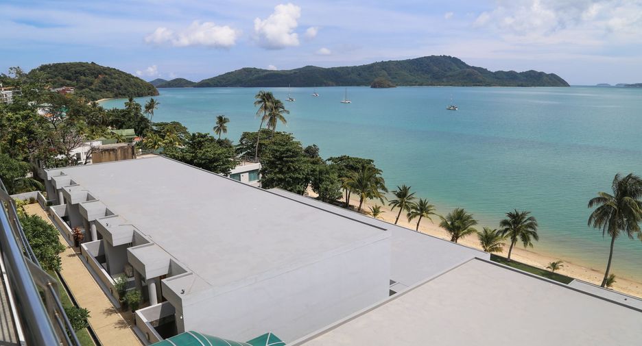 For rent 4 bedrooms villa 