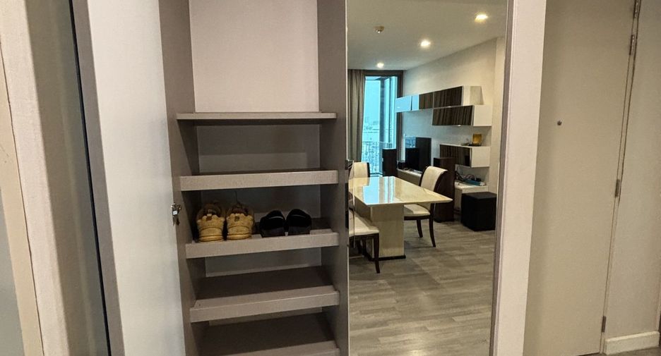 For rent 2 bedrooms condo in Khlong San, Bangkok