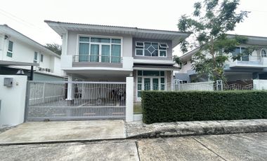 出售 4 卧室 独立屋 在 Phuket Town, 普吉