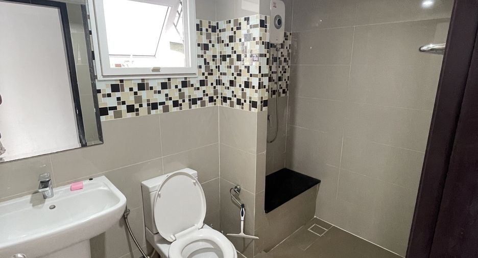 For sale 4 bedrooms house in Mueang Phuket, Phuket