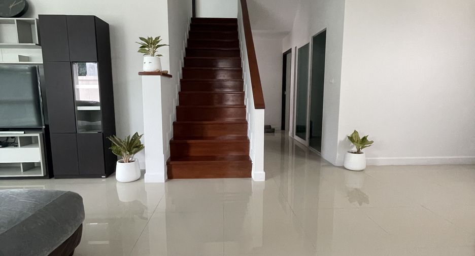 For sale 4 bedrooms house in Mueang Phuket, Phuket