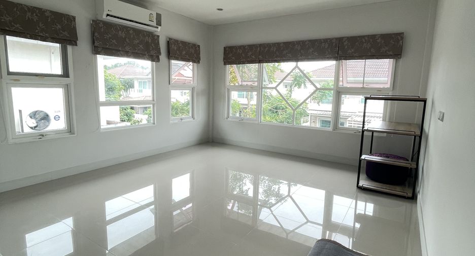 For sale 4 bedrooms house in Mueang Phuket, Phuket