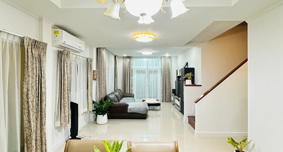 For sale 4 bedrooms house in Mueang Phuket, Phuket