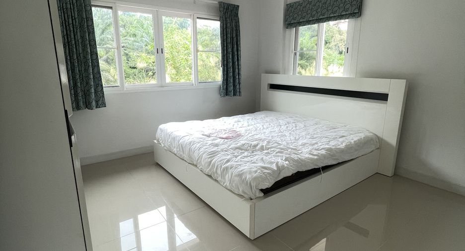 For sale 4 bedrooms house in Mueang Phuket, Phuket