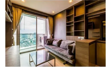 Wohnung zum Kauf mit 2 Zimmer in Khlong Toei, Bangkok