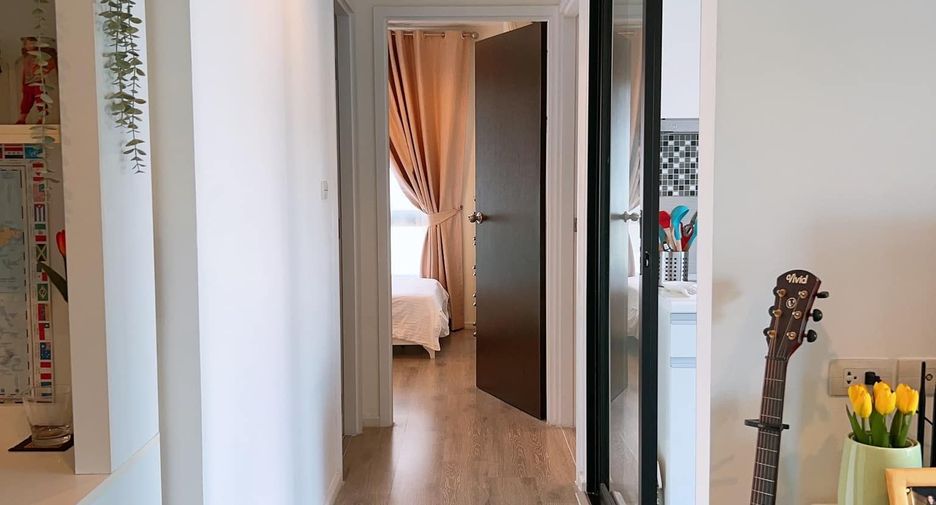 For rent 2 bedrooms condo in Mueang Samut Prakan, Samut Prakan