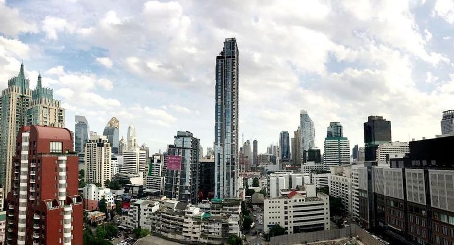 For rent 1 bed condo in Pathum Wan, Bangkok