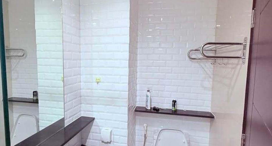 For sale 1 bed condo in Pathum Wan, Bangkok