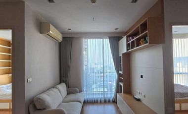 Condo en alquiler de 2 habitaciones en Phra Khanong, Bangkok