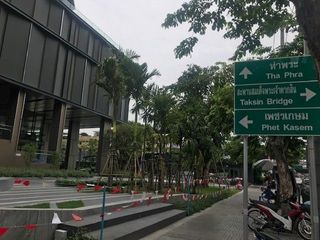 For sale 1 bed condo in Thon Buri, Bangkok