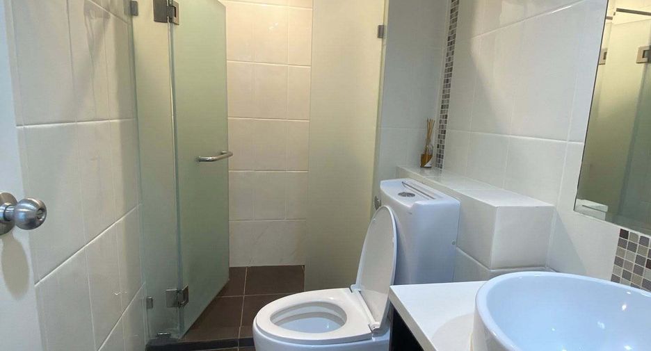 For sale studio condo in Bang Rak, Bangkok