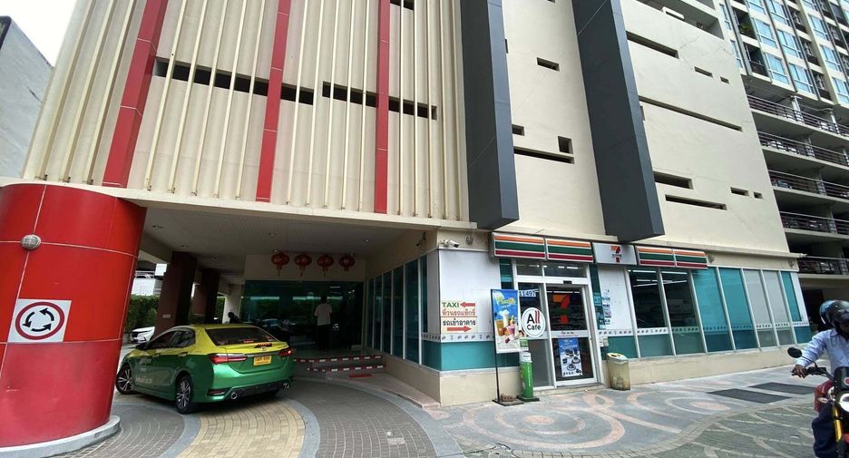 For sale studio condo in Bang Rak, Bangkok