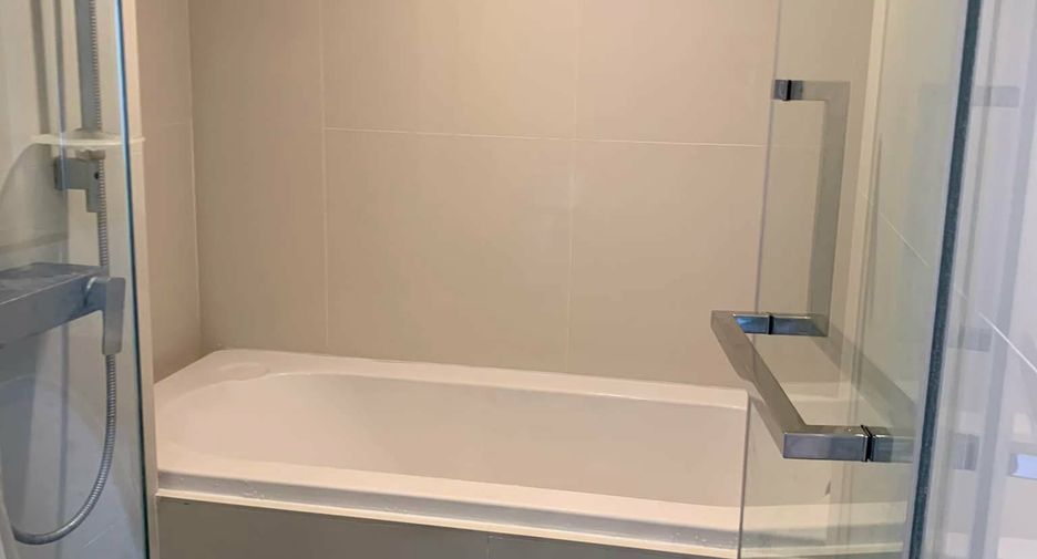 For sale and for rent 2 bedrooms condo in Mueang Samut Prakan, Samut Prakan