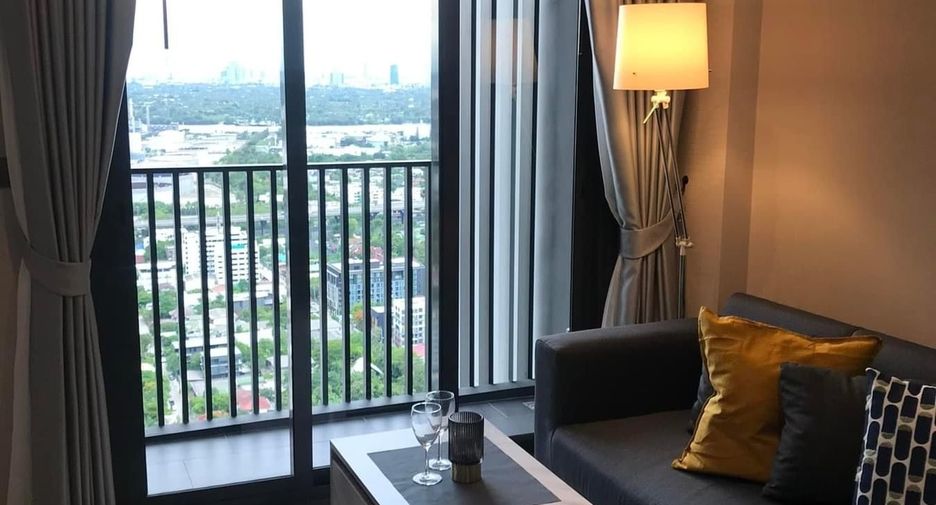 For rent studio condo in Phra Khanong, Bangkok