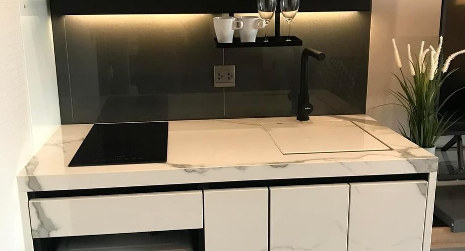 For rent studio condo in Phra Khanong, Bangkok