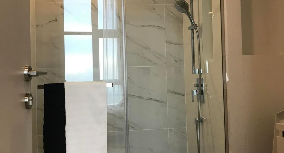 For rent studio condo in Phra Khanong, Bangkok