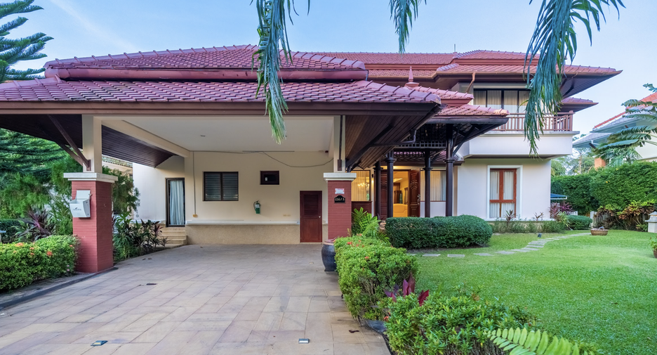 For sale 4 bedrooms villa in Thalang, Phuket