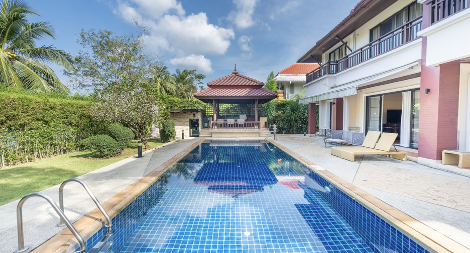 For sale 4 bedrooms villa in Thalang, Phuket