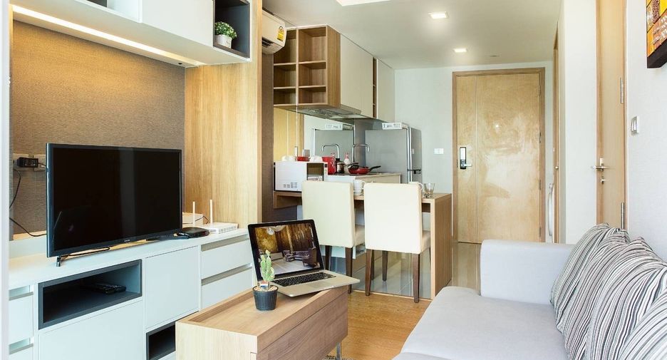 For sale 1 bed condo in Watthana, Bangkok