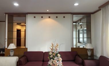 For rent 2 bedrooms apartment in Sathon, Bangkok