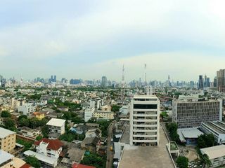 Wohnung zur Miete mit 1 Zimmer in Phaya Thai, Bangkok