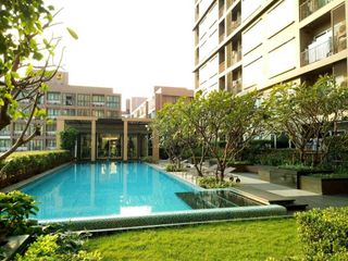 For rent 2 ベッドルーム condo in Khlong San, Bangkok