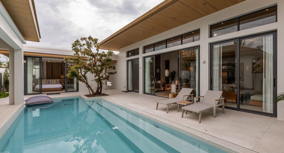 For sale 3 bedrooms villa in Thalang, Phuket