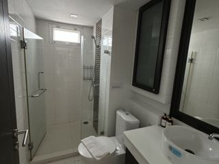 Apartamento en alquiler de 2 habitaciones en Watthana, Bangkok