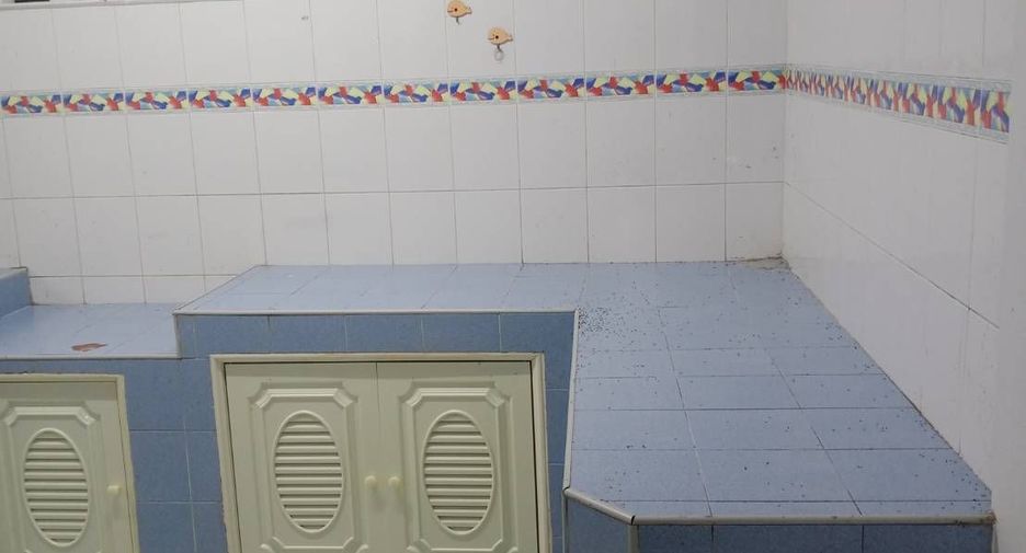 For sale 3 bedrooms townhouse in Mueang Phangnga, Phang Nga