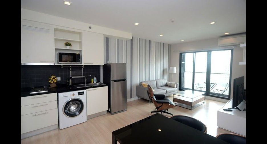 For rent 1 bed condo in Sathon, Bangkok