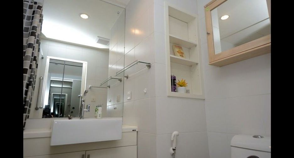 For rent 1 bed condo in Sathon, Bangkok