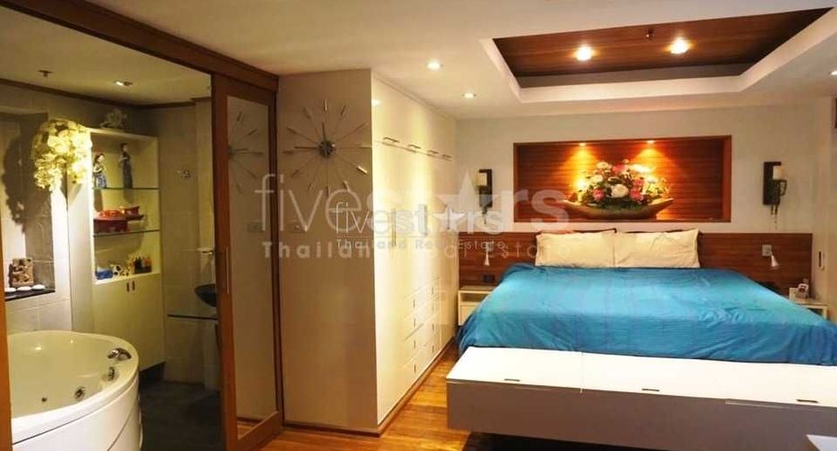 For sale 1 bed condo in Bang Rak, Bangkok