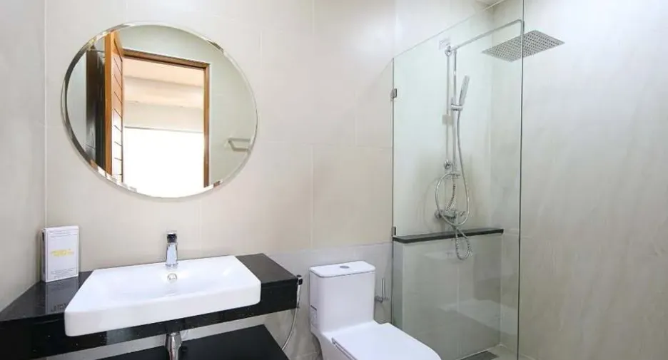 For rent 3 bedrooms villa in Mueang Phuket, Phuket