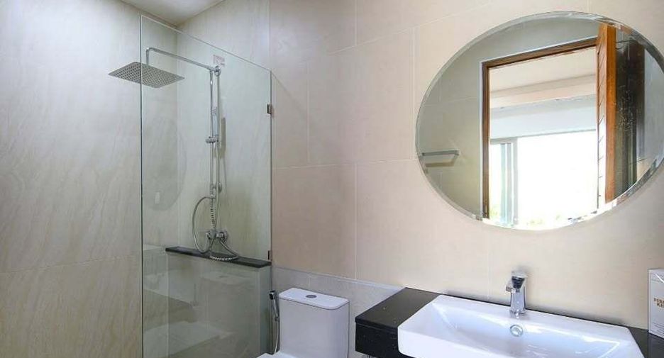 For rent 3 bedrooms villa in Mueang Phuket, Phuket