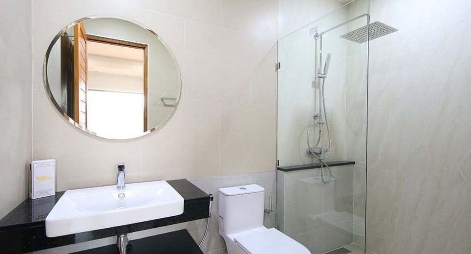 For rent 3 bedrooms villa in Mueang Phuket, Phuket