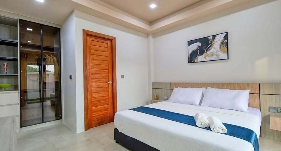 For rent 3 bedrooms villa in Mueang Phuket, Phuket