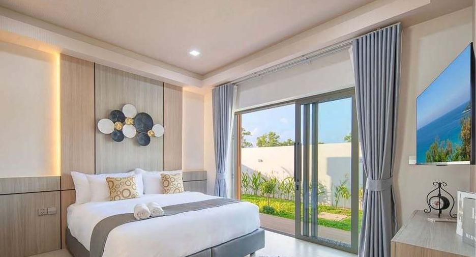 For rent 3 bedrooms villa in Mueang Phuket, Phuket