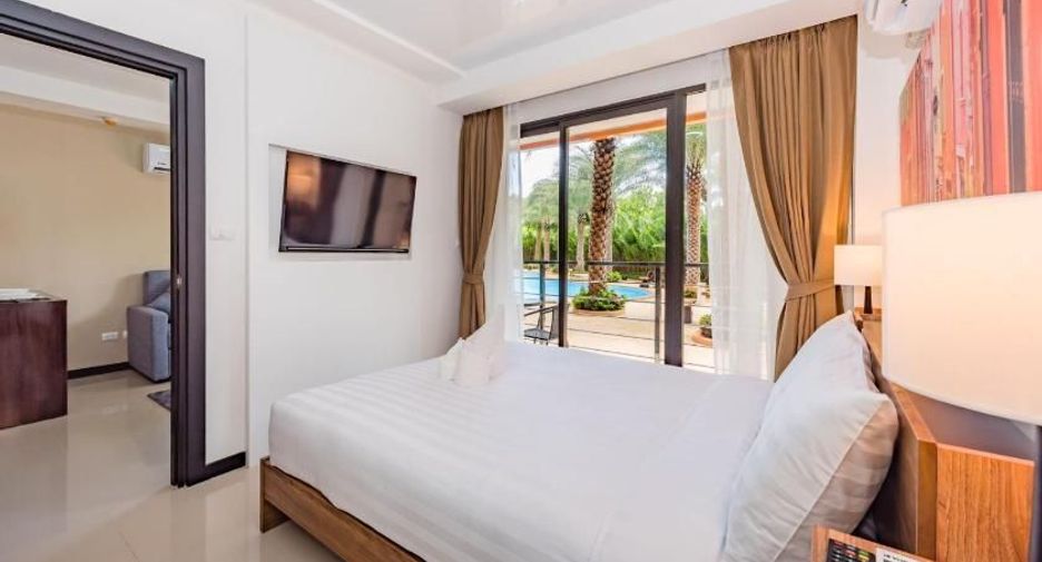 For sale 2 bedrooms condo in Thalang, Phuket