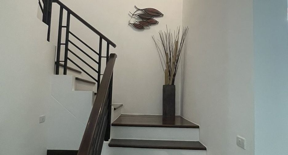 Casa adosada en alquiler de 2 habitaciones en Kathu, Phuket