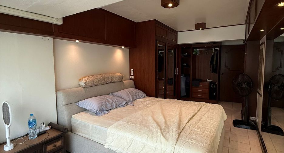 For rent 2 bedrooms apartment 