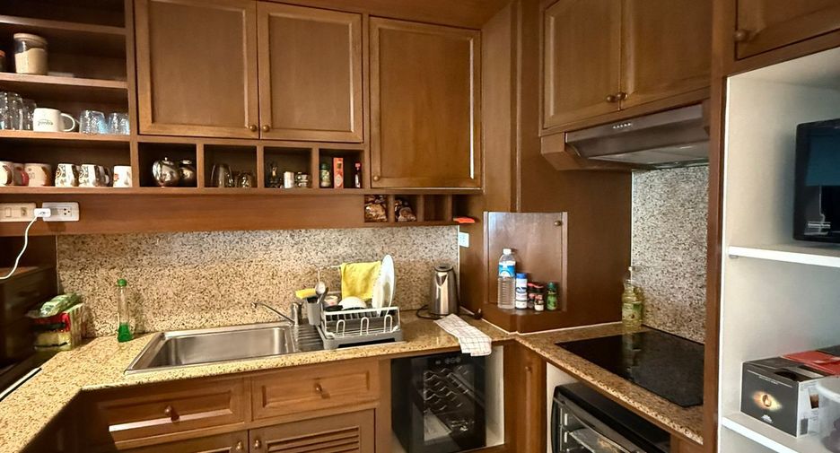 For rent 2 bedrooms apartment 