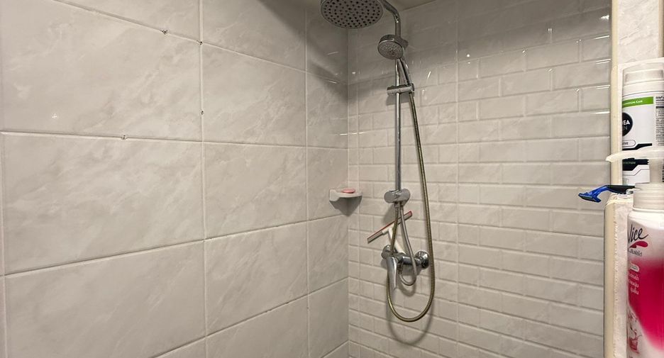 For rent 2 bedrooms apartment 